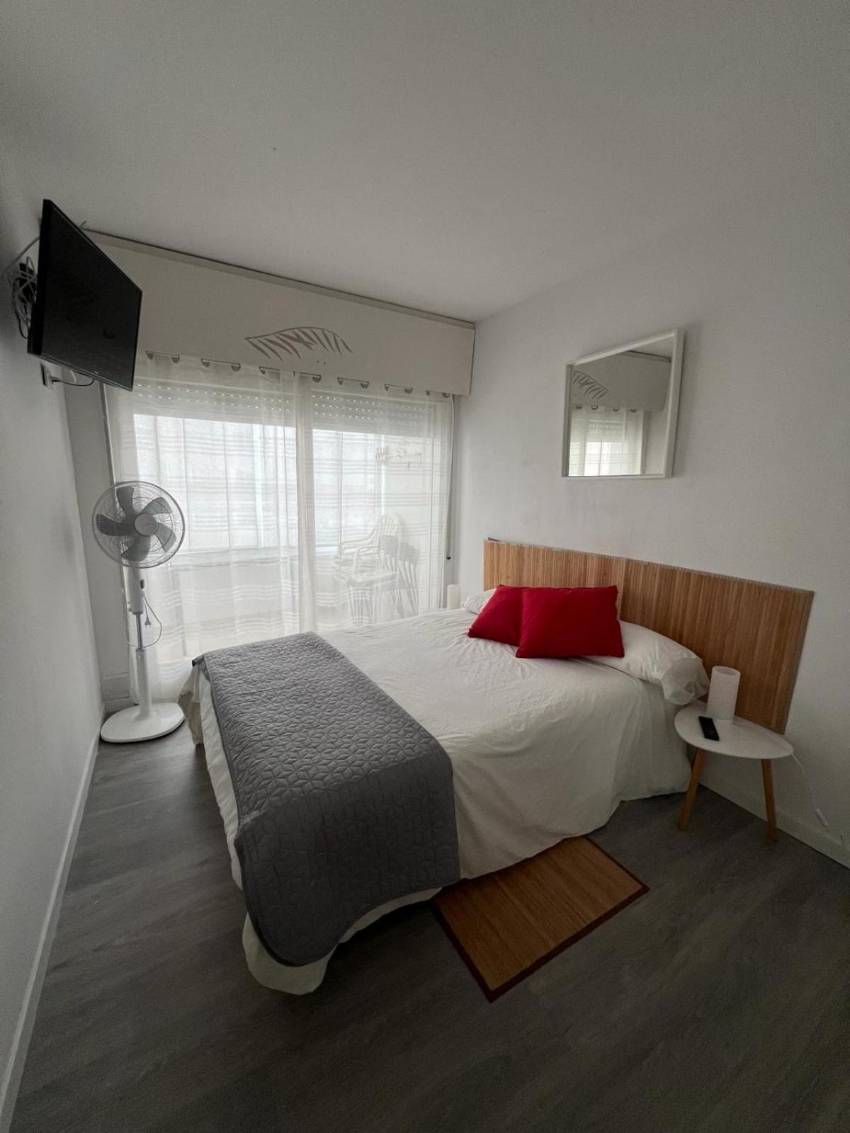 Apartamiento Vista Al Mar - Holiday Center En Roses Exteriér fotografie