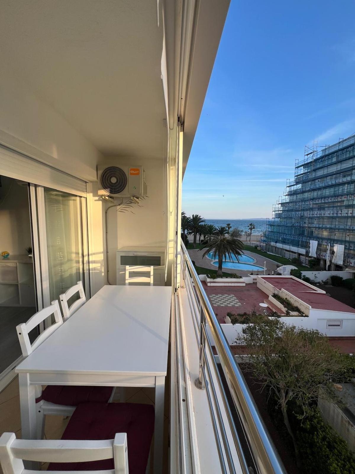 Apartamiento Vista Al Mar - Holiday Center En Roses Exteriér fotografie